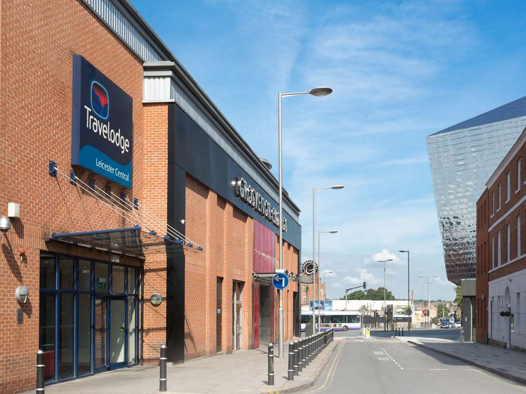 Travelodge Central Лестер Экстерьер фото